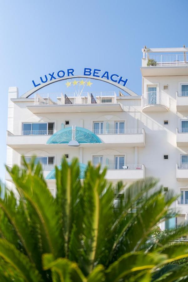 Luxor Beach Boutique Hotel Cattolica Kültér fotó
