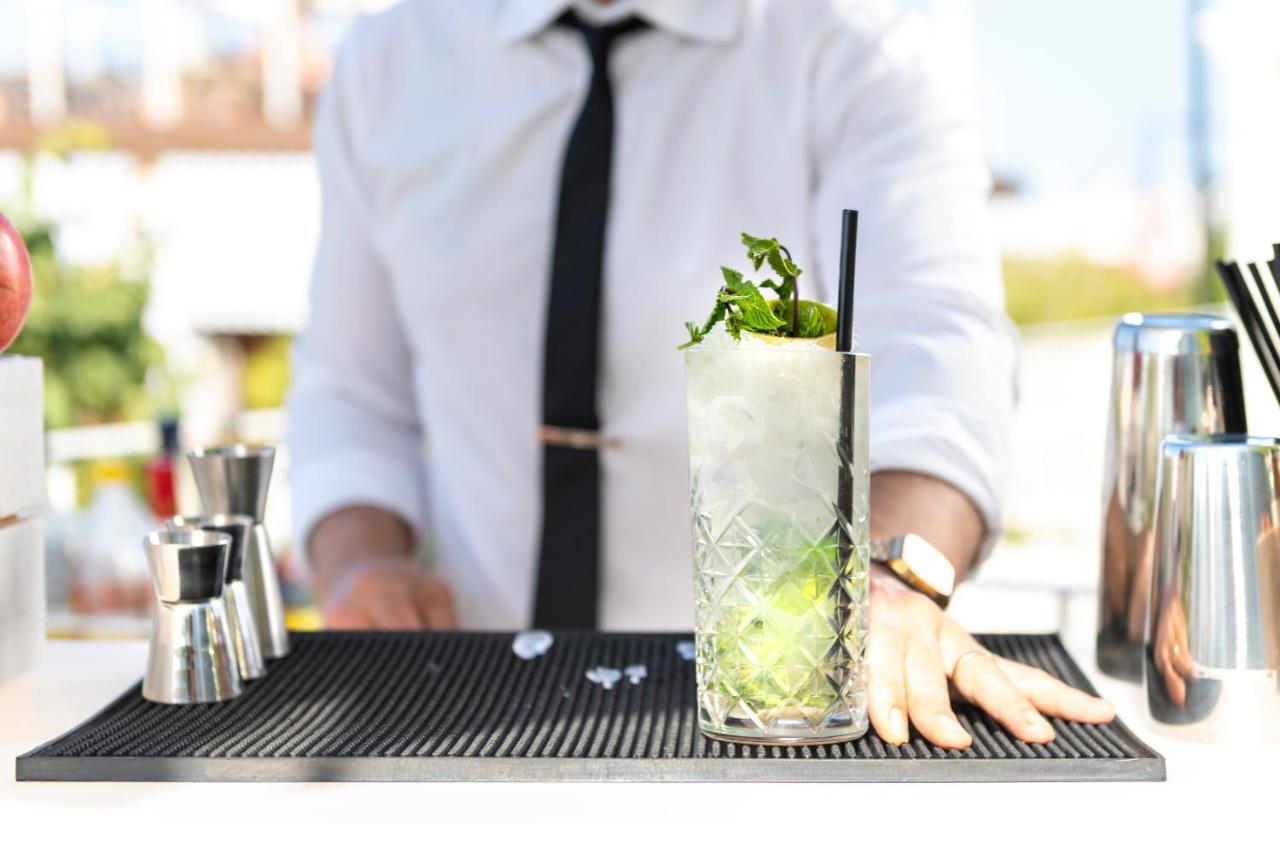 Luxor Beach Boutique Hotel Cattolica Kültér fotó