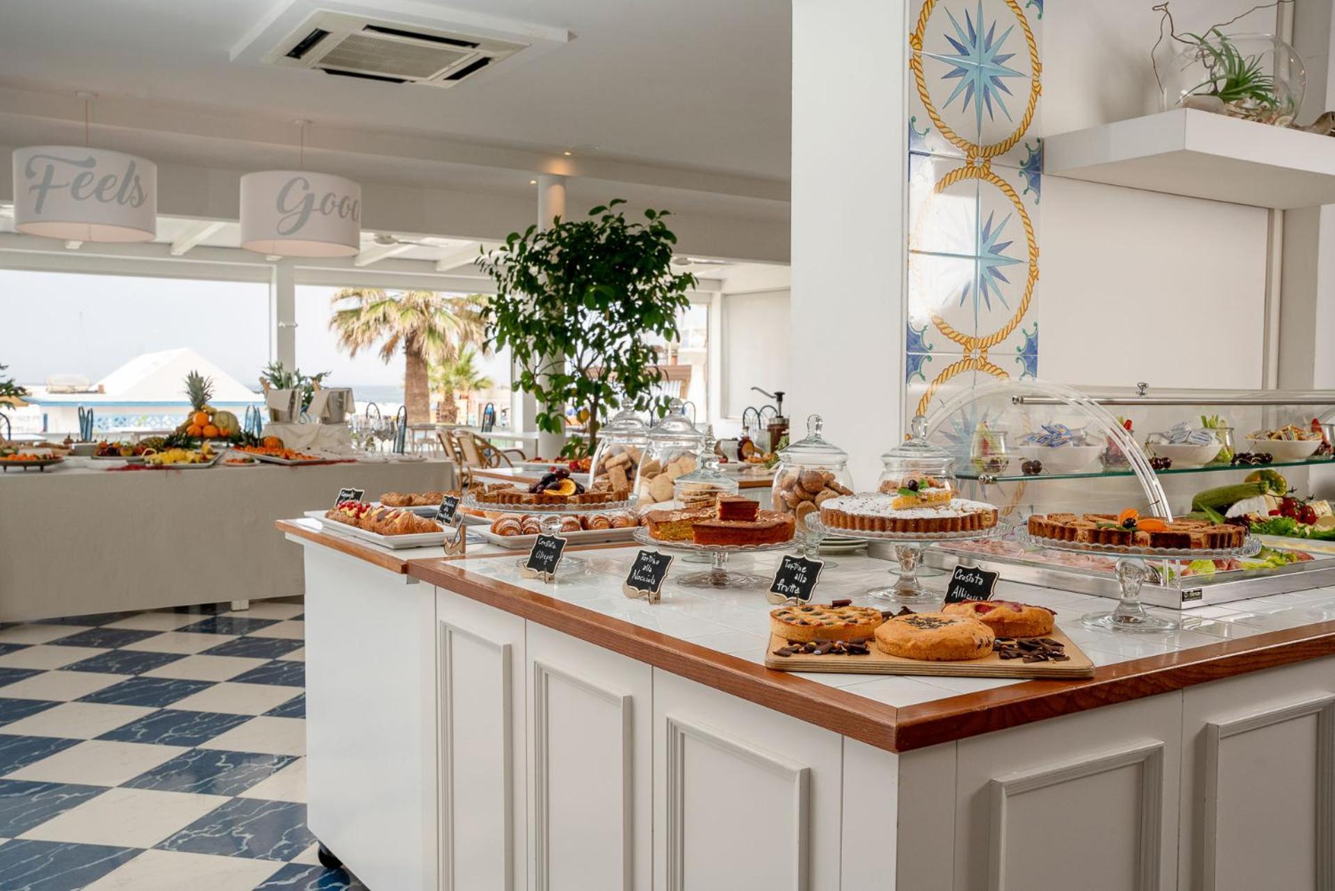 Luxor Beach Boutique Hotel Cattolica Kültér fotó