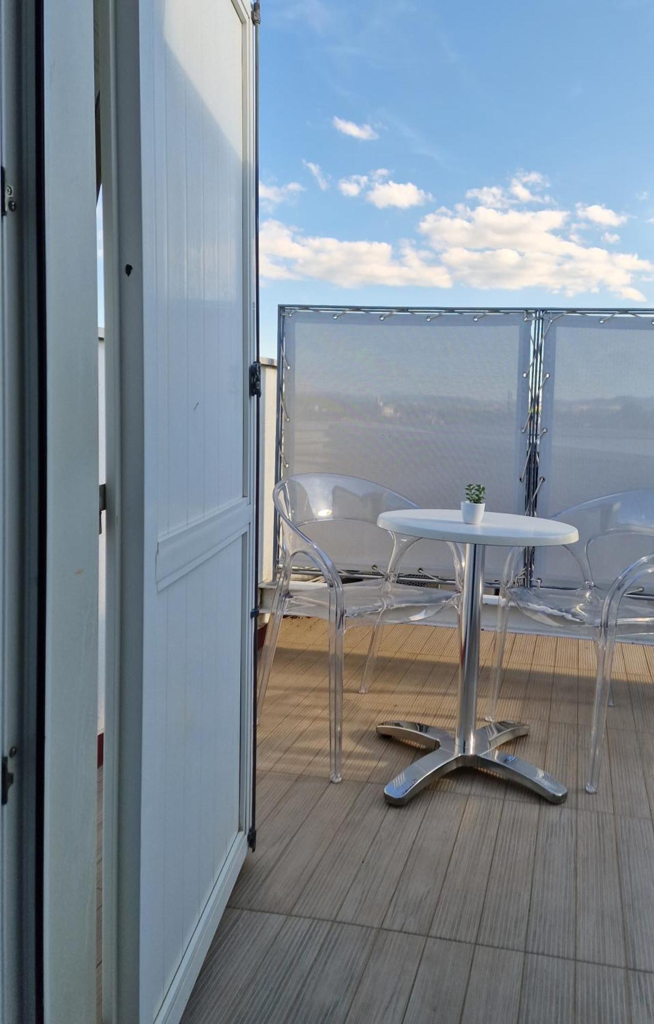 Luxor Beach Boutique Hotel Cattolica Kültér fotó
